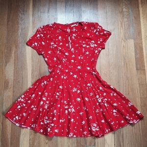 Kimchi Blue Urban Outfitters Red Floral Dress 🌺